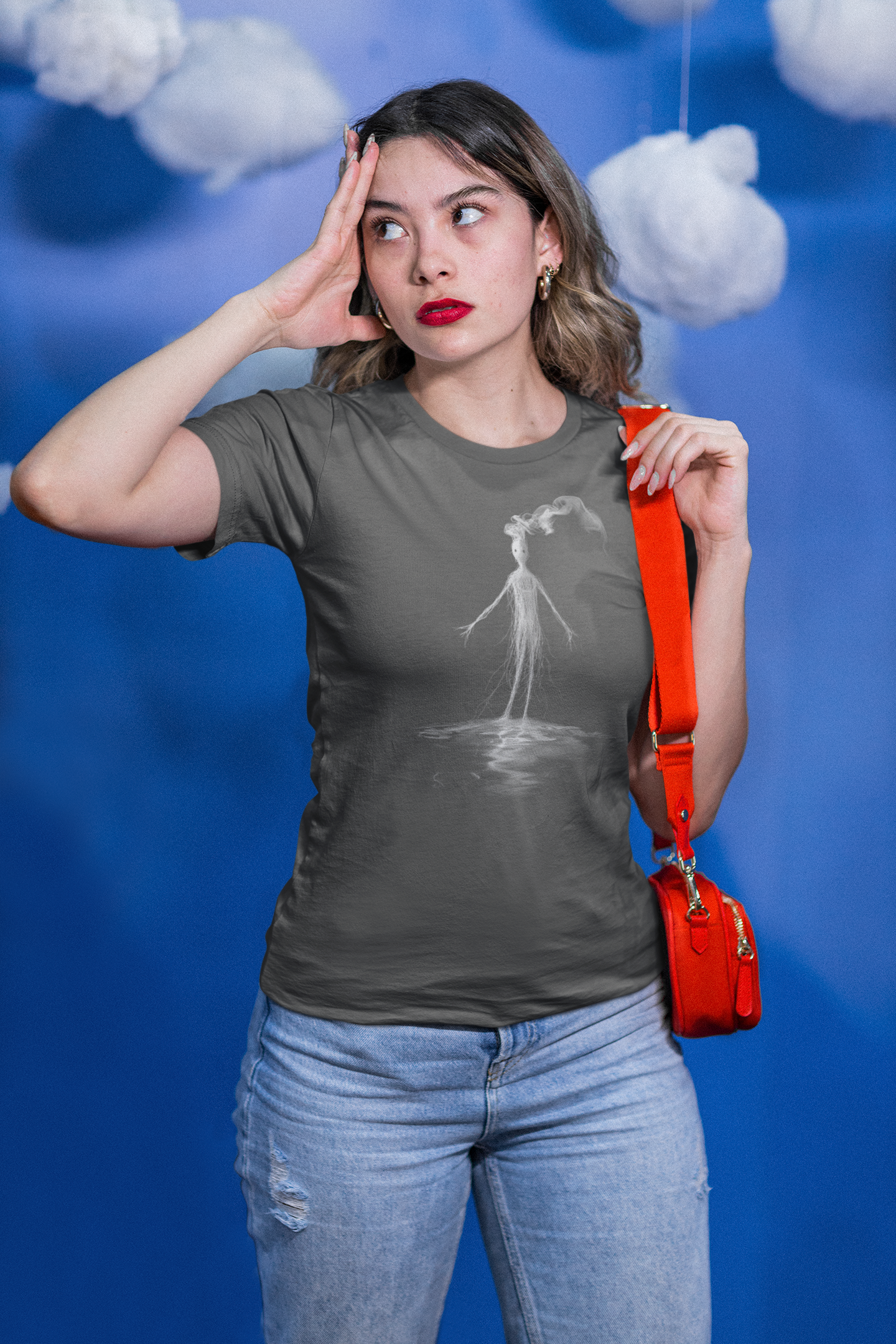 For the data-loving professional who doesn’t want to wear a nasty tee we offer the Water Wires Smoke creature. 